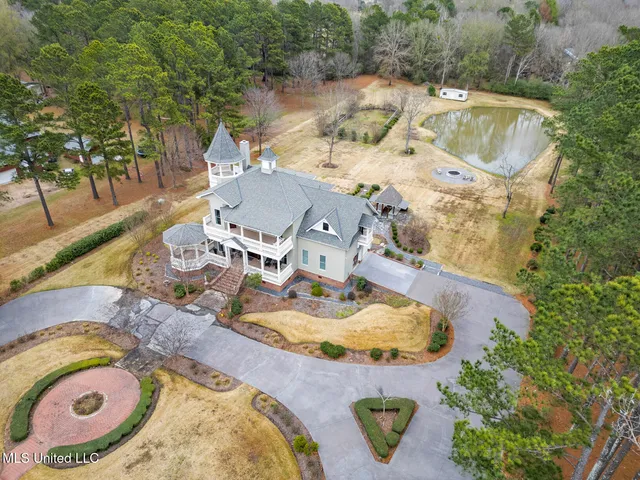 $925,000 | 122 Old Orchard Road, Madison, MS 39110