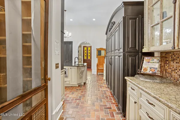 $925,000 | 122 Old Orchard Road, Madison, MS 39110