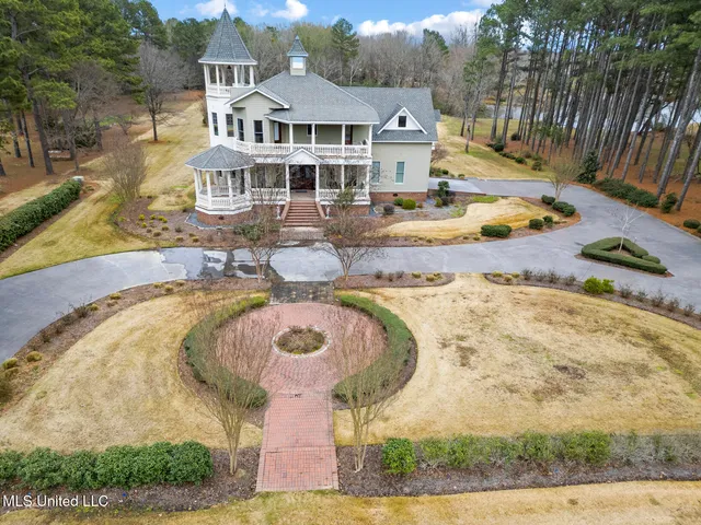 $925,000 | 122 Old Orchard Road, Madison, MS 39110