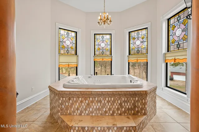 $925,000 | 122 Old Orchard Road, Madison, MS 39110