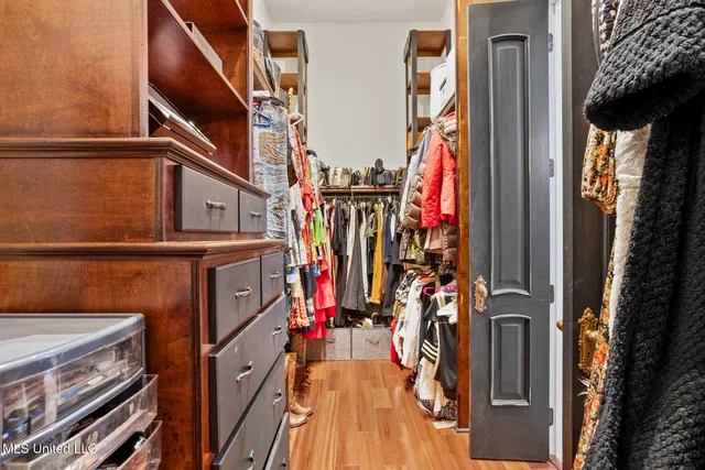 $925,000 | 122 Old Orchard Road, Madison, MS 39110