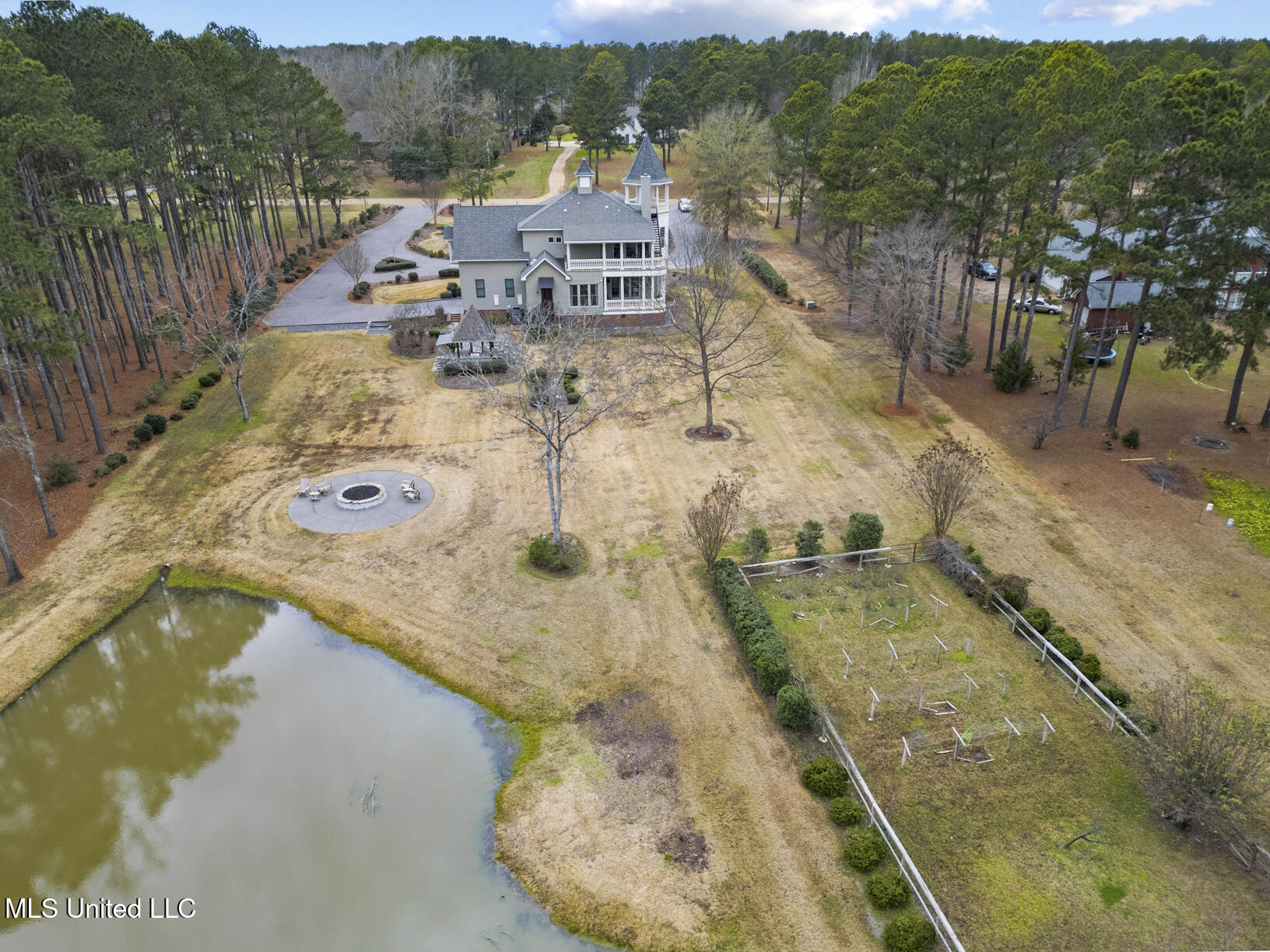122 Old Orchard Road Madison, MS 39110 - Photo 8 of 68 122 Old Orchard Road