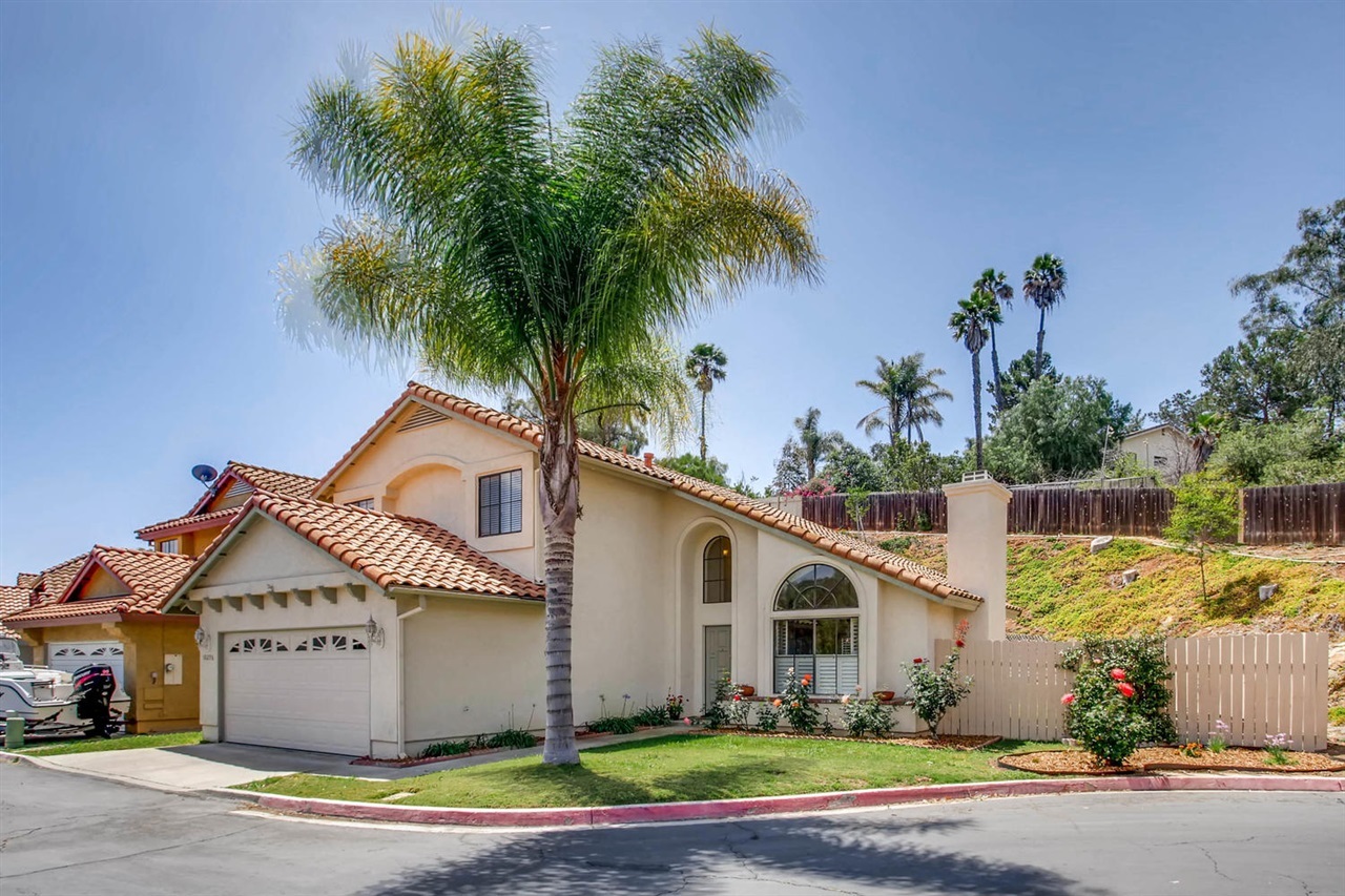10296 Rock Point Way Spring Valley, CA 91977 - Photo 2 of 25