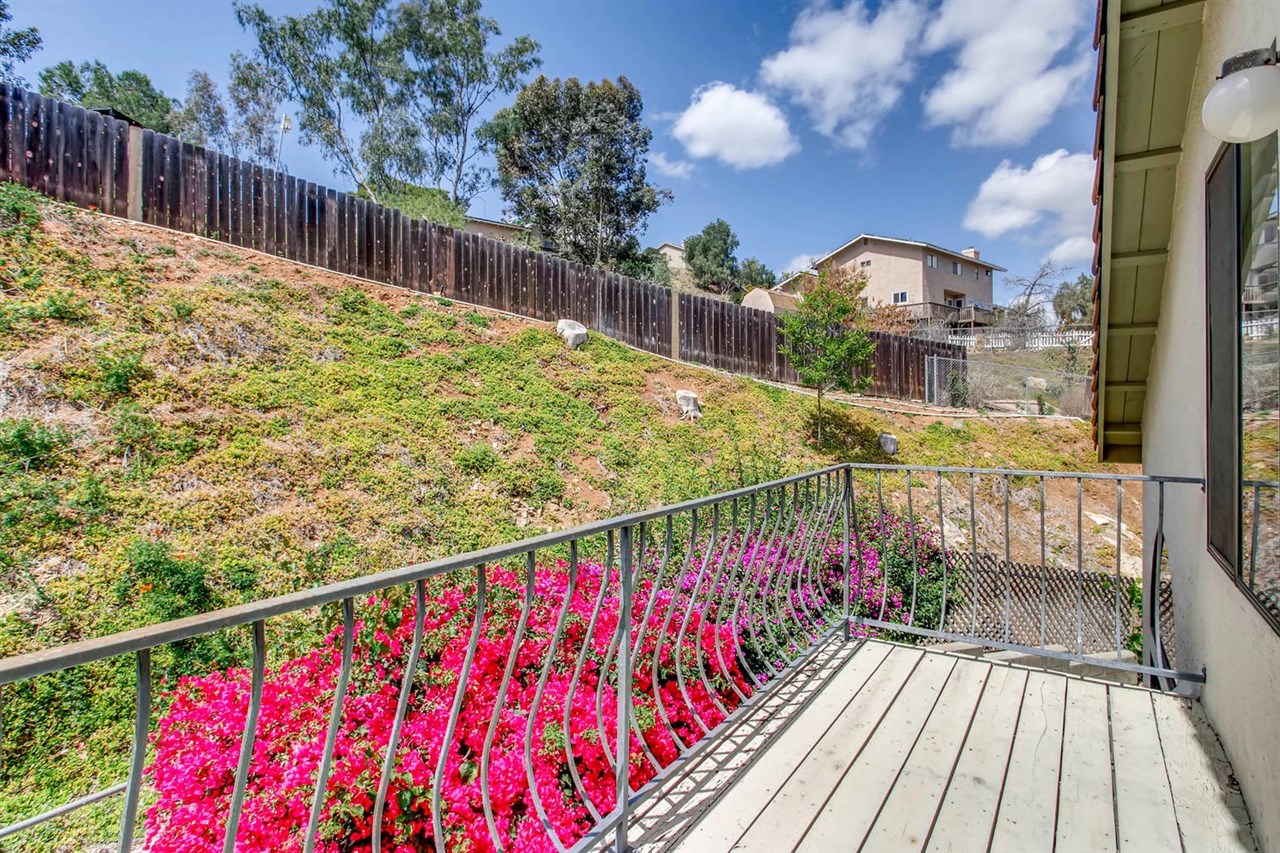 10296 Rock Point Way Spring Valley, CA 91977 - Photo 16 of 25