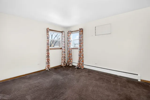 $190,000 | 2742 North 73rd Court, Unit 2E, Elmwood Park, IL 60707