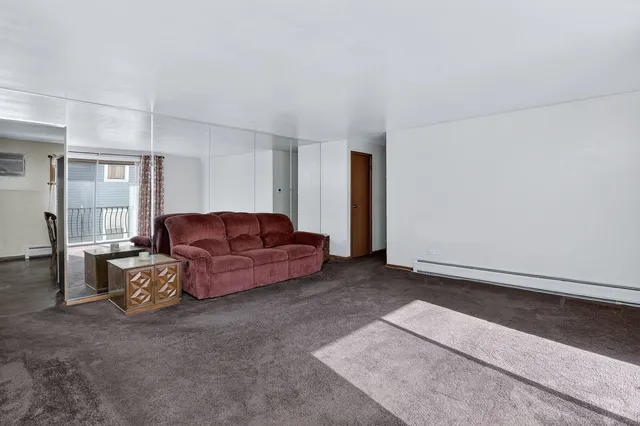 $190,000 | 2742 North 73rd Court, Unit 2E, Elmwood Park, IL 60707