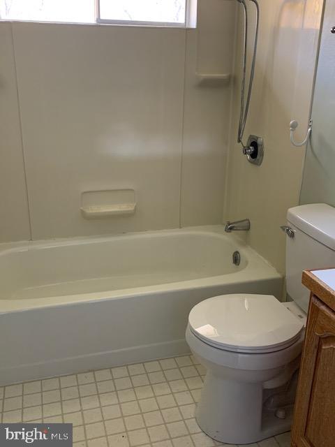 280 Bishop Meade Road Boyce, VA 22620 - Photo 16 of 26 Full bath main floor
