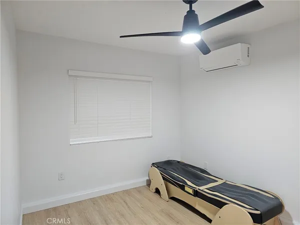 $2,000 | 324 East Citron Street, Corona, CA 92879
