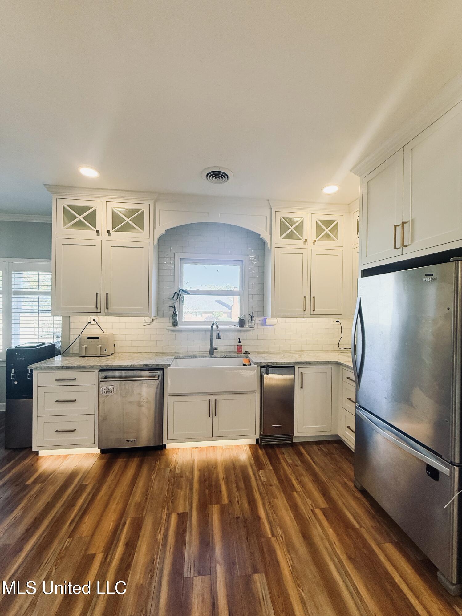 11 Moss Forest Circle Jackson, MS 39211 - Photo 4 of 49 IMG_6201