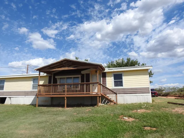 $180,000 | 35 Rangeview Road, Spur, TX 79370