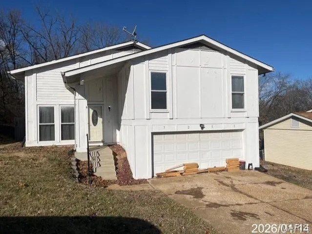 $1 | 7255 Meriwether Court, Barnhart, MO 63012