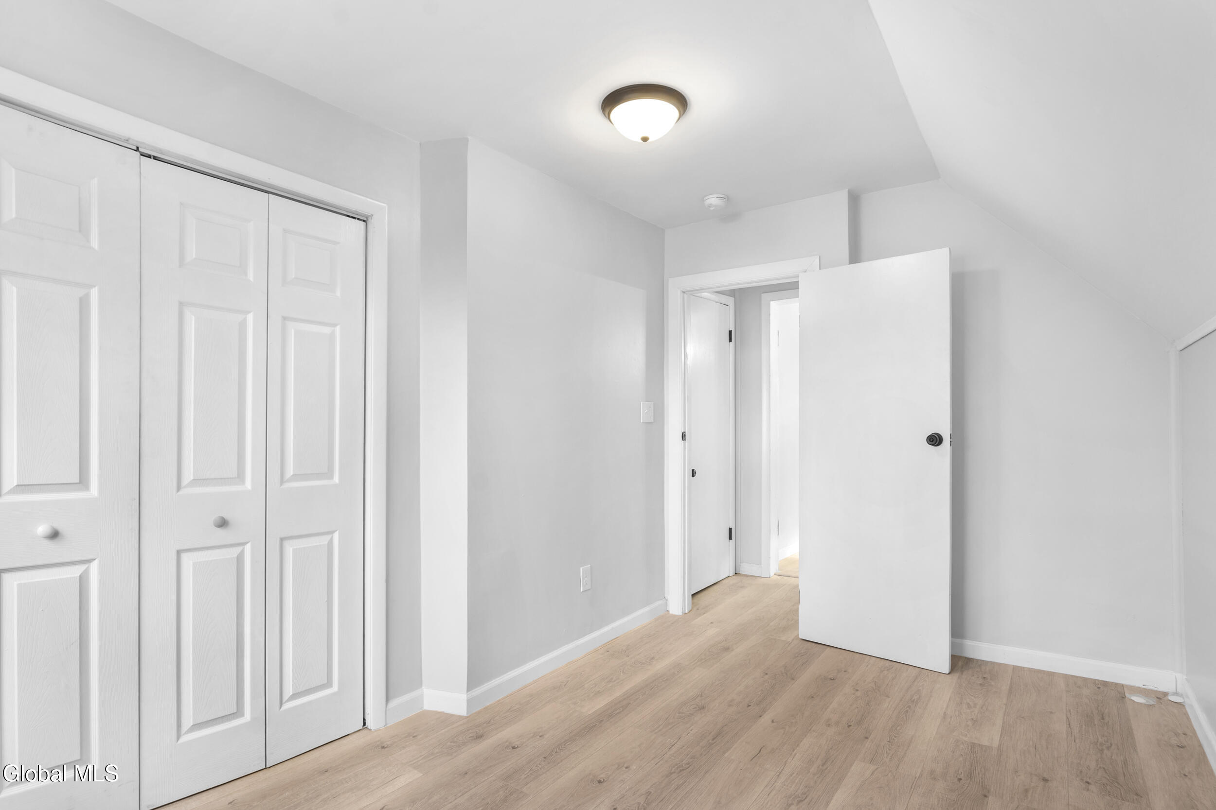 215 Furman Street Schenectady, NY 12304 - Photo 31 of 48 32_215 furman st schenectady