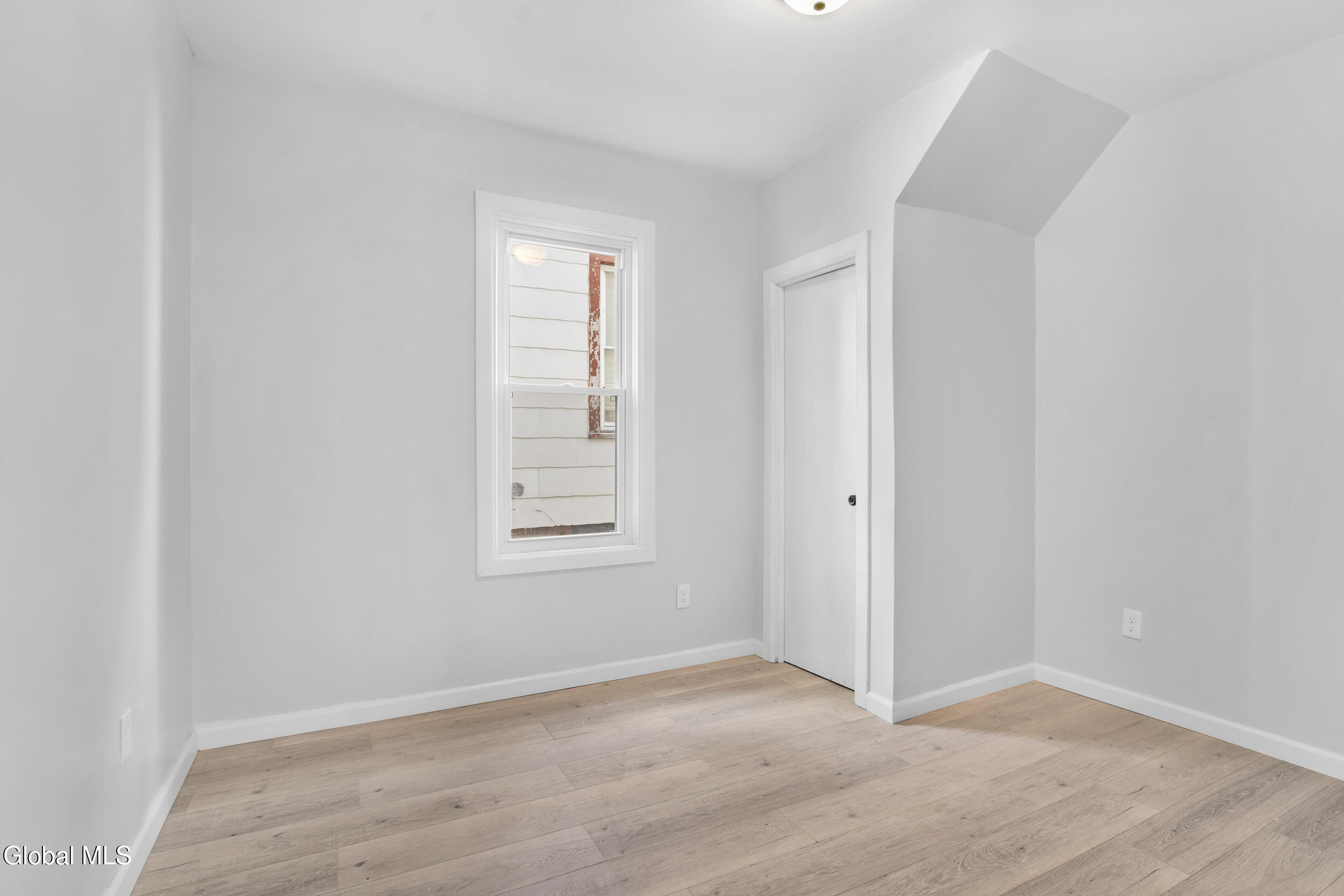 215 Furman Street Schenectady, NY 12304 - Photo 34 of 48 35_215 furman st schenectady