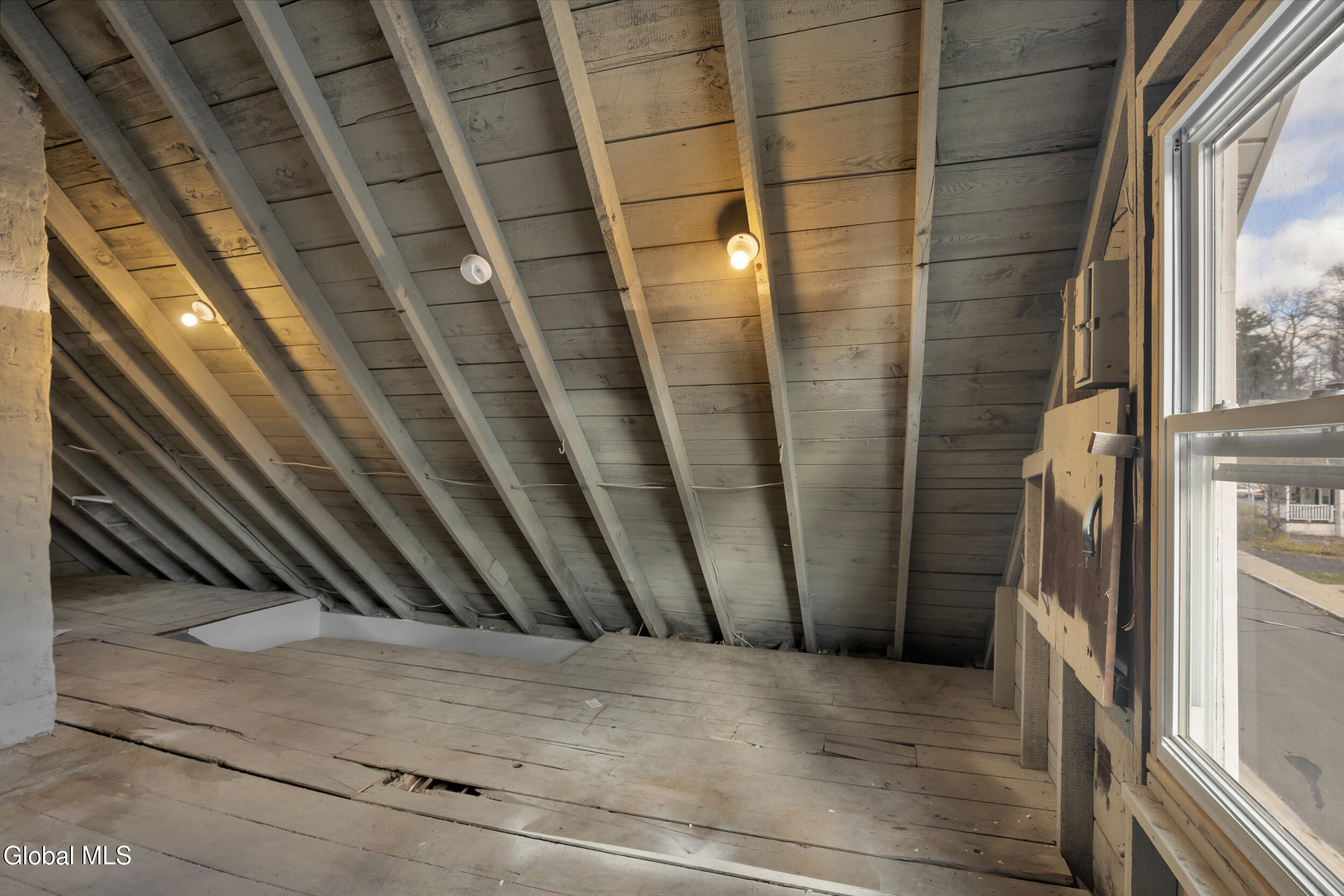 215 Furman Street Schenectady, NY 12304 - Photo 37 of 48 38_215 furman st schenectady