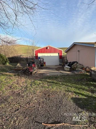 $110,000 | 111 Throop Street, Colfax, WA 99111