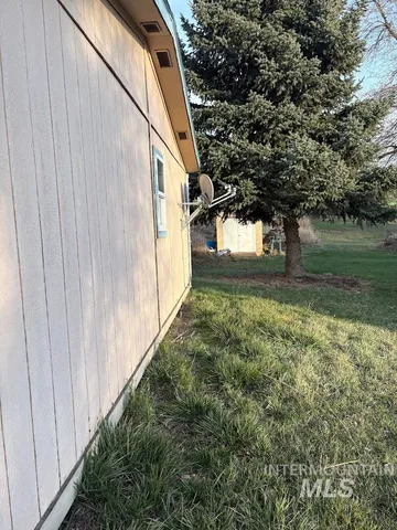 $155,000 | 111 Throop Street, Colfax, WA 99111