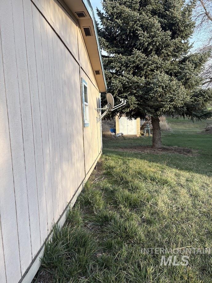 111 Throop Street Colfax, WA 99111 - Photo 10 of 10 View of grassy yard