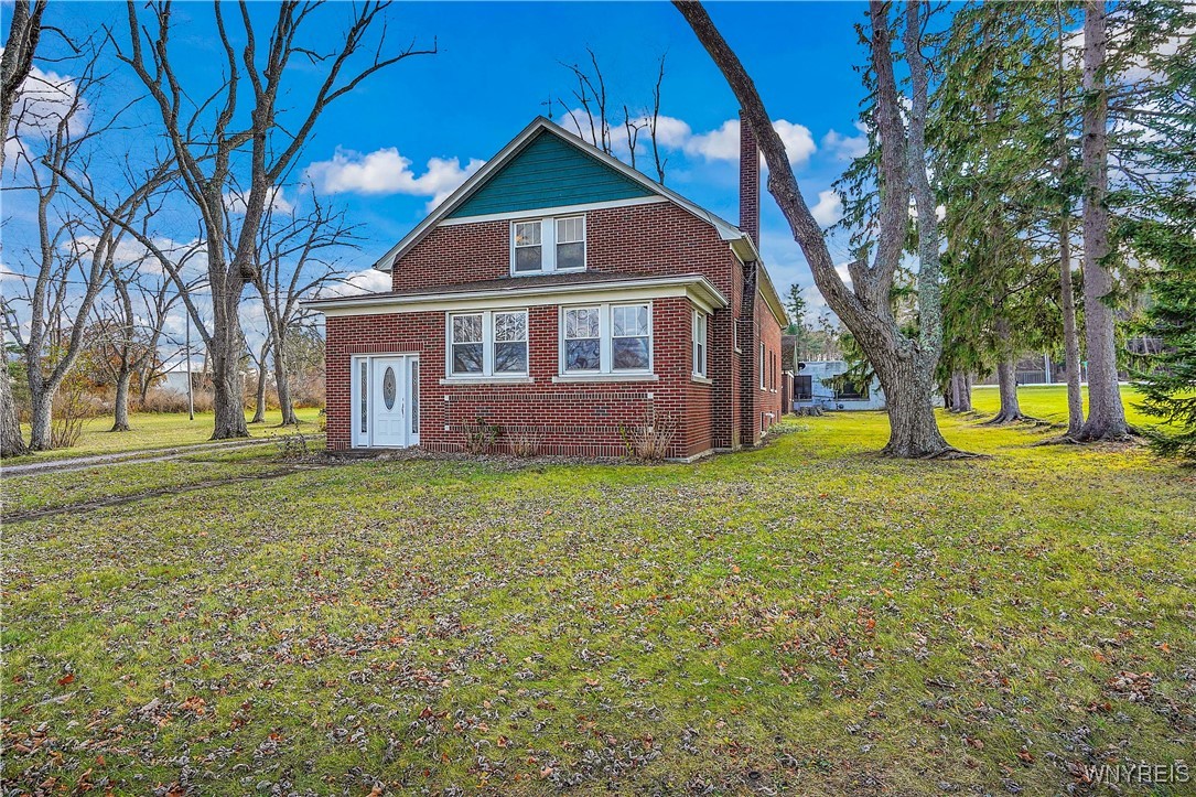 11725 Big Tree Road Wales, NY 14052 - Photo 4 of 48