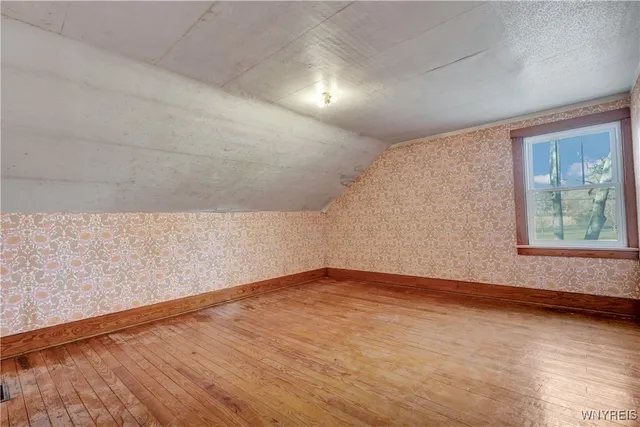 $899,900 | 11725 Big Tree Road, Wales, NY 14052