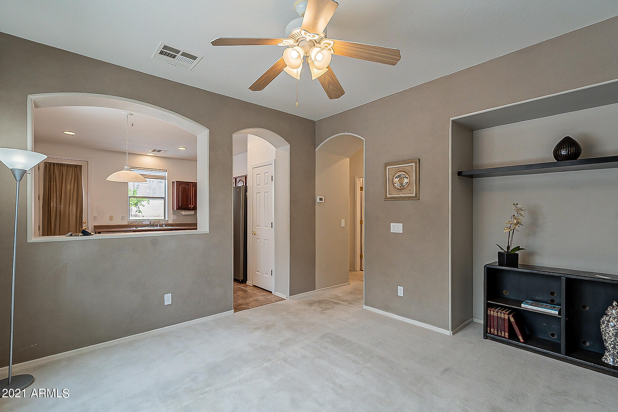 2546 West Old Paint Trail Phoenix, AZ 85086 - Photo 3 of 29 Old Paint-Great room view 1