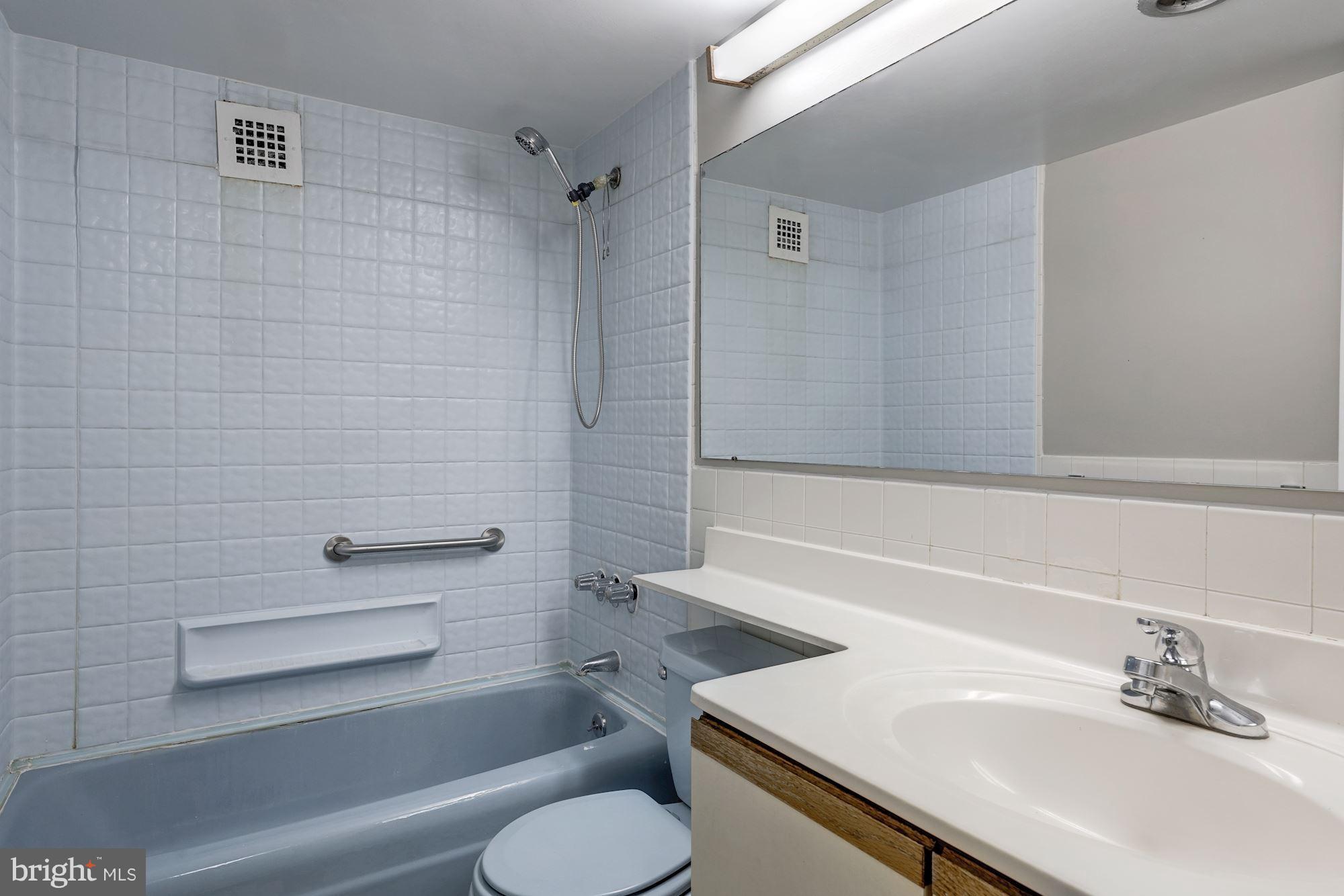 700 7th Street Southwest, Unit 139 Washington, DC 20024 - Photo 19 of 27