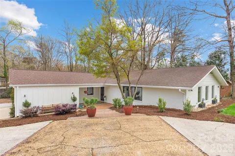 $1,495,000 | 301 Whitestone Road, Charlotte, NC 28270