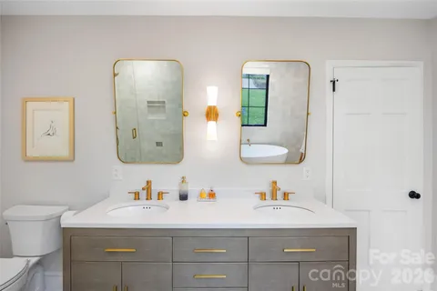 $1,495,000 | 301 Whitestone Road, Charlotte, NC 28270