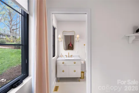 $1,495,000 | 301 Whitestone Road, Charlotte, NC 28270