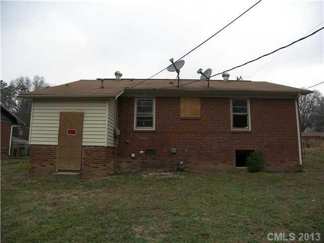 4624 Springview Road Charlotte, NC 28213 - Photo 8 of 8 Gallery Image 8