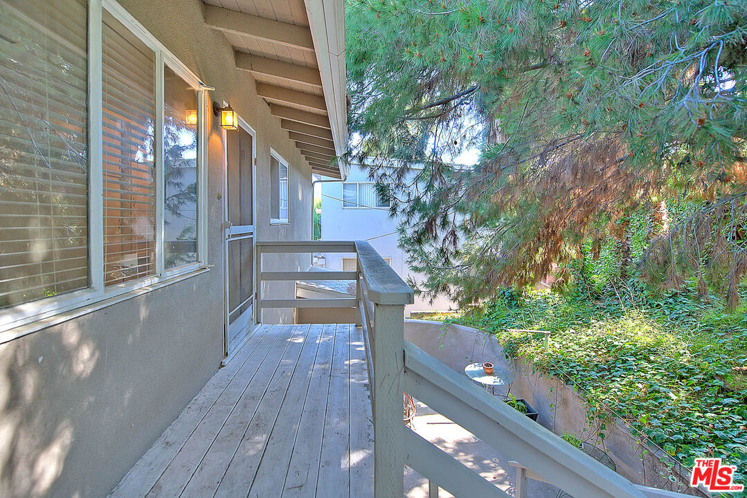 7017 Ramsgate Place Los Angeles, CA 90045 - Photo 29 of 32 a view of outside area and garden