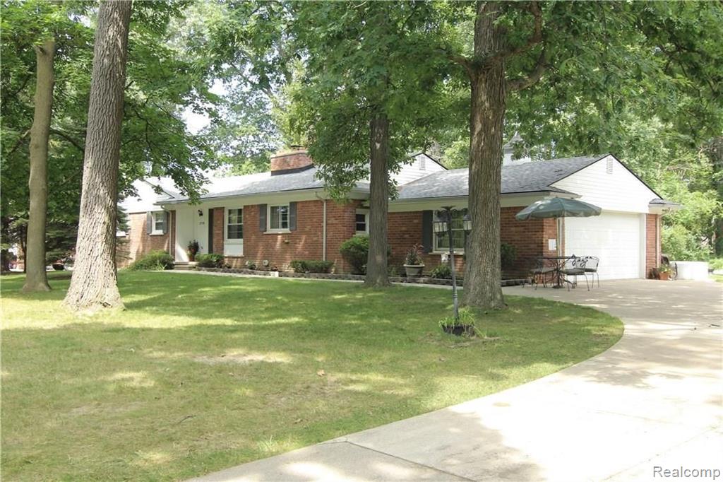 2970 Hillendale Drive Rochester Hills, MI 48309 - Photo 3 of 36