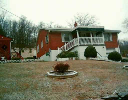 12 Momeyer Road Monongahela, PA 15063 - Photo 1 of 7 Exterior Front.