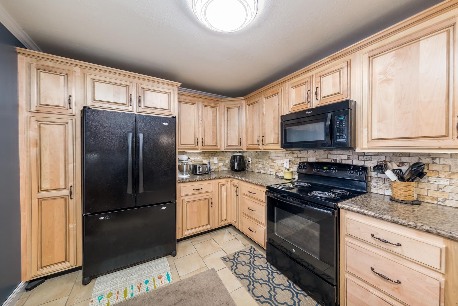 3075 North Hinton Road Clarksville, TN 37043 - Photo 11 of 27 Gallery Image 11