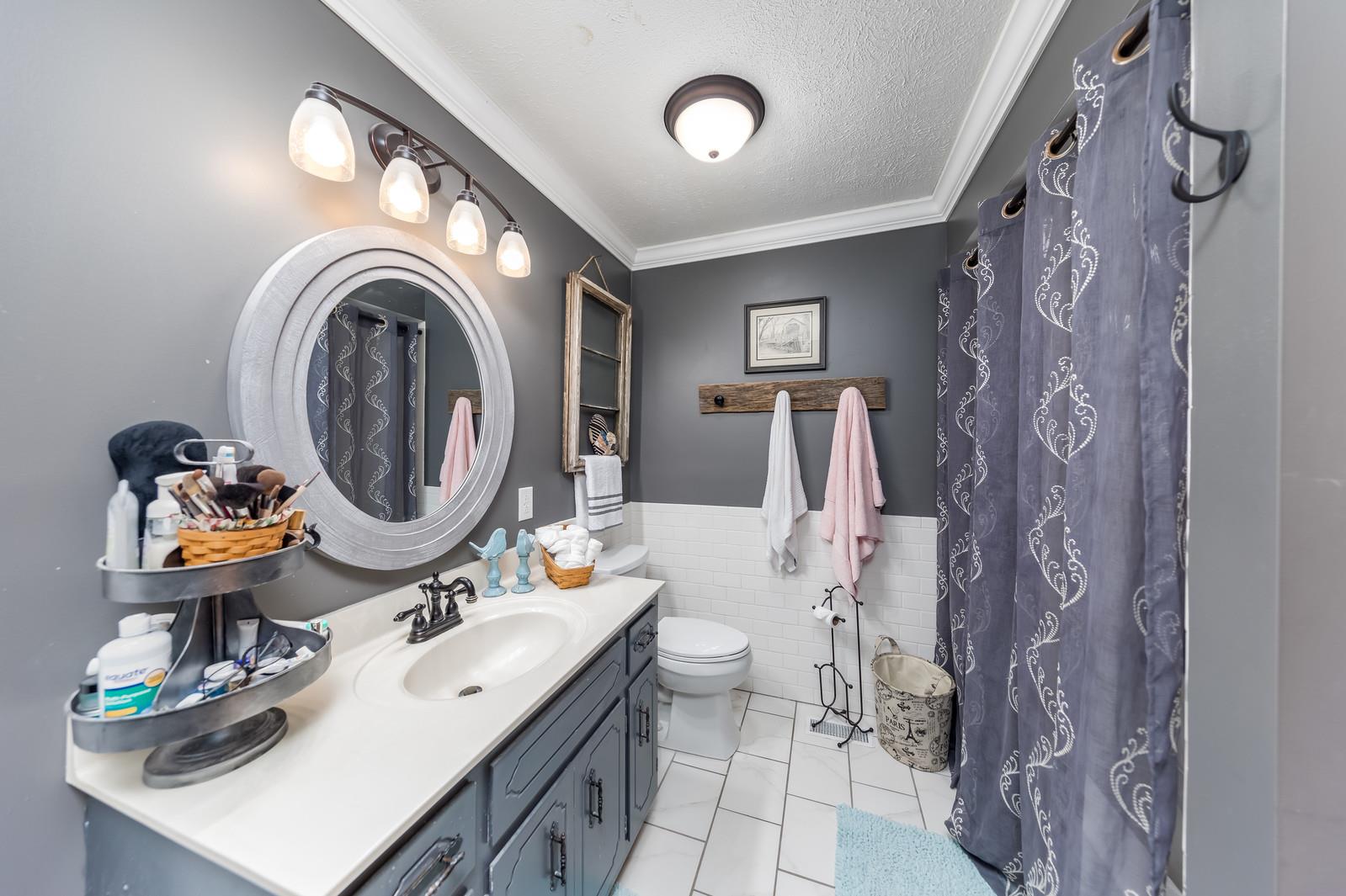 3075 North Hinton Road Clarksville, TN 37043 - Photo 17 of 27 Gallery Image 17