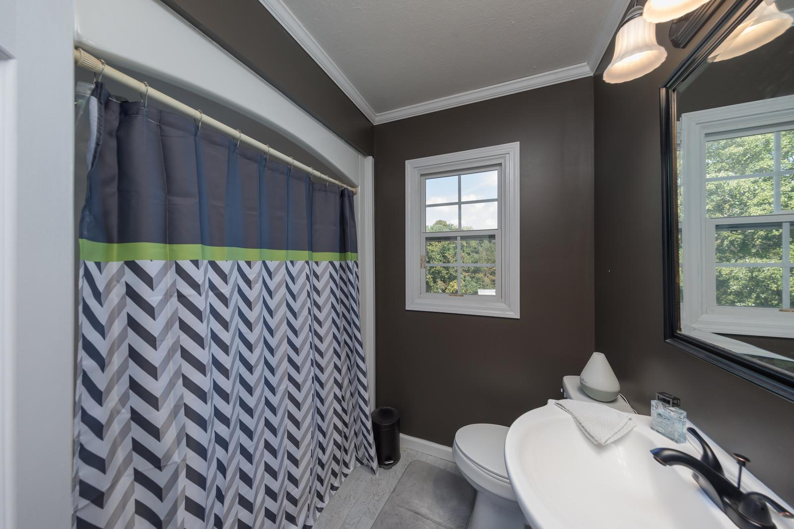 3075 North Hinton Road Clarksville, TN 37043 - Photo 22 of 27 Gallery Image 22
