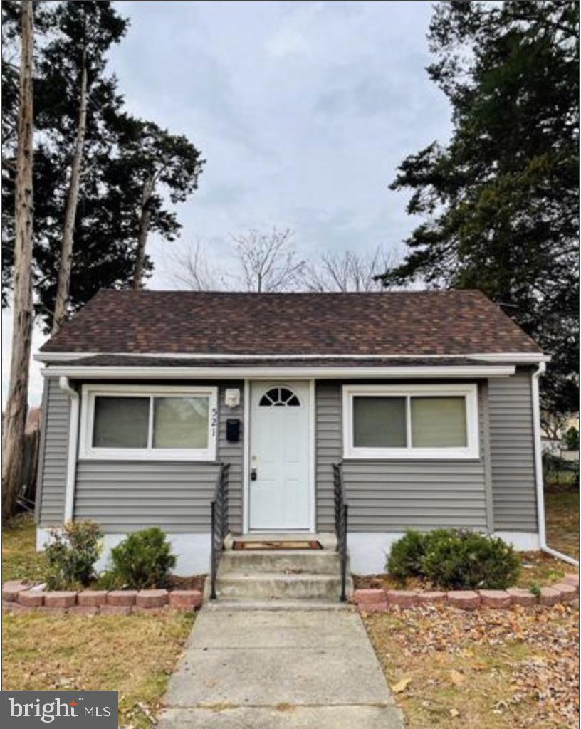 521 10th Avenue Lindenwold, NJ 08021 - Photo 1 of 10