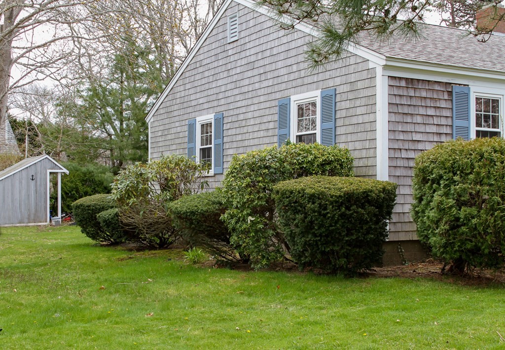 3 Osborne Road Harwich, MA 02671 - Photo 4 of 22