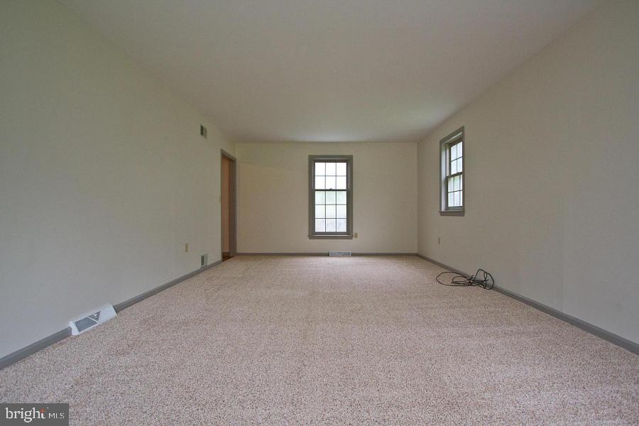 3227 Anchor Road Washington Boro, PA 17582 - Photo 11 of 67