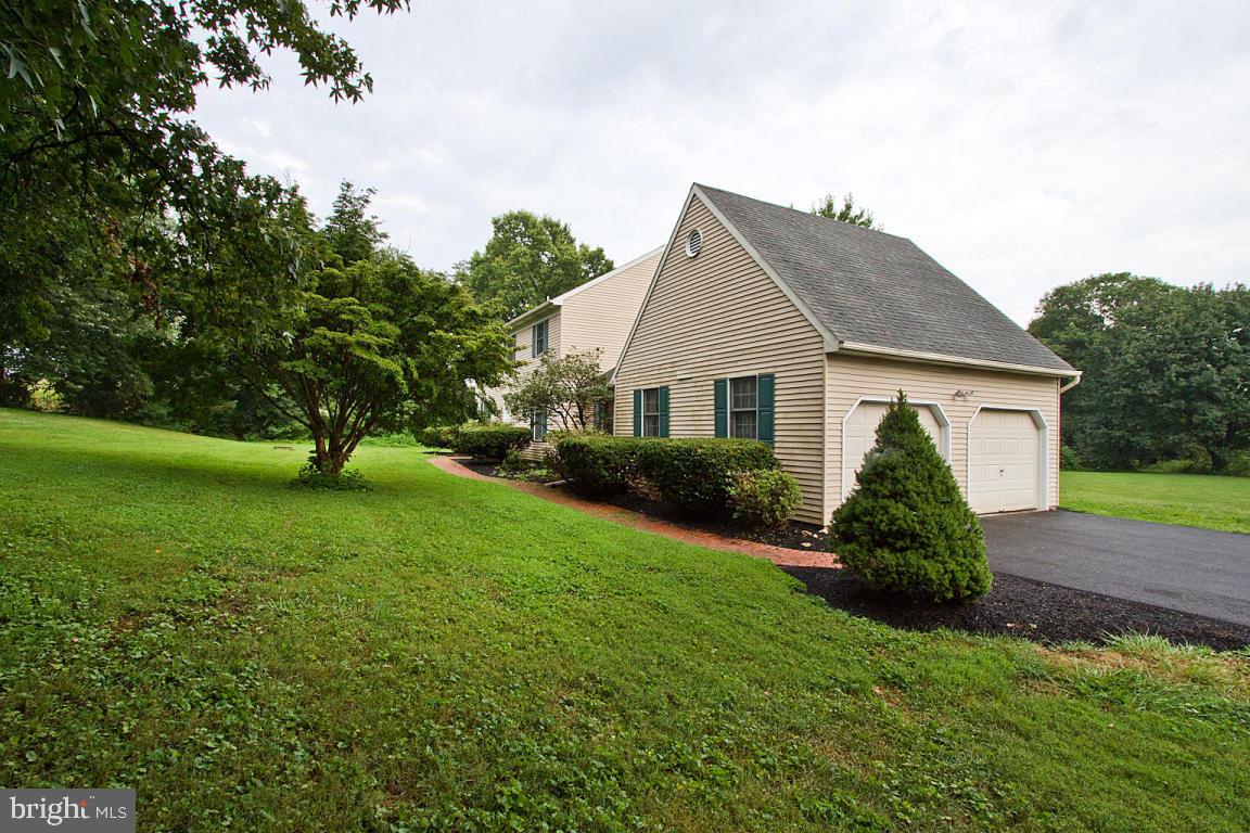 3227 Anchor Road Washington Boro, PA 17582 - Photo 3 of 67