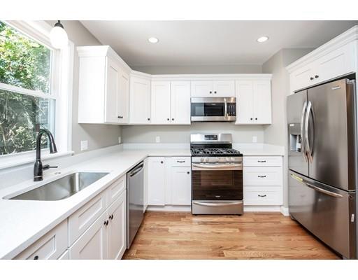 6 Oak Hill Road Saugus, MA 01906 - Photo 3 of 27 Gallery Image 3