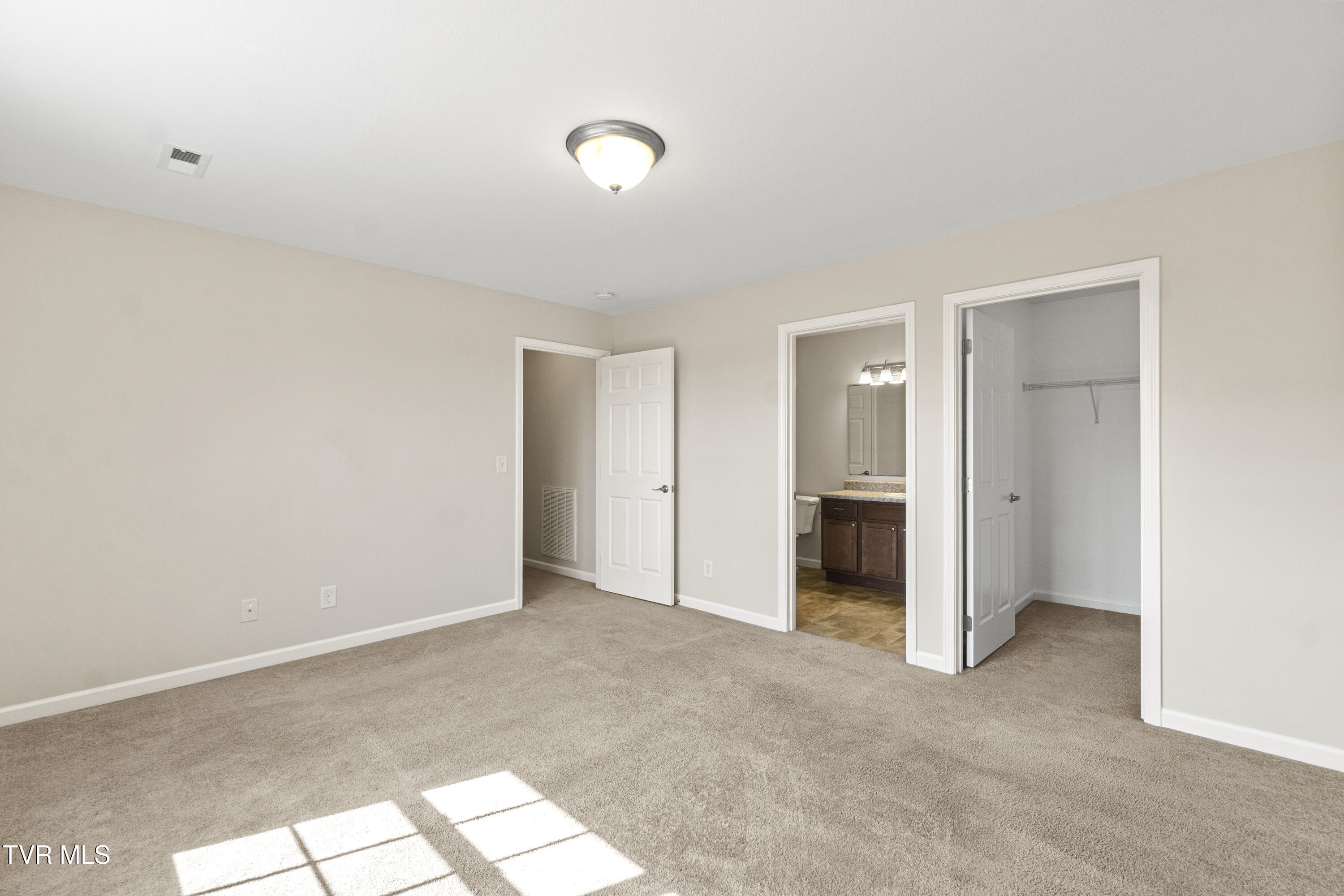 396 Jonesboro Road, Unit 28F1 Piney Flats, TN 37686 - Photo 11 of 35 DSC01688