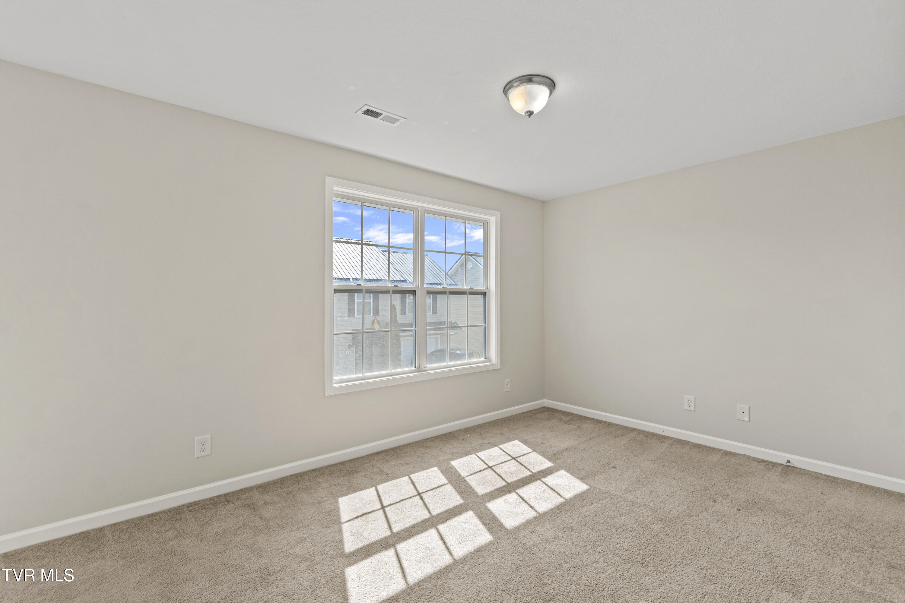 396 Jonesboro Road, Unit 28F1 Piney Flats, TN 37686 - Photo 19 of 35 DSC01718