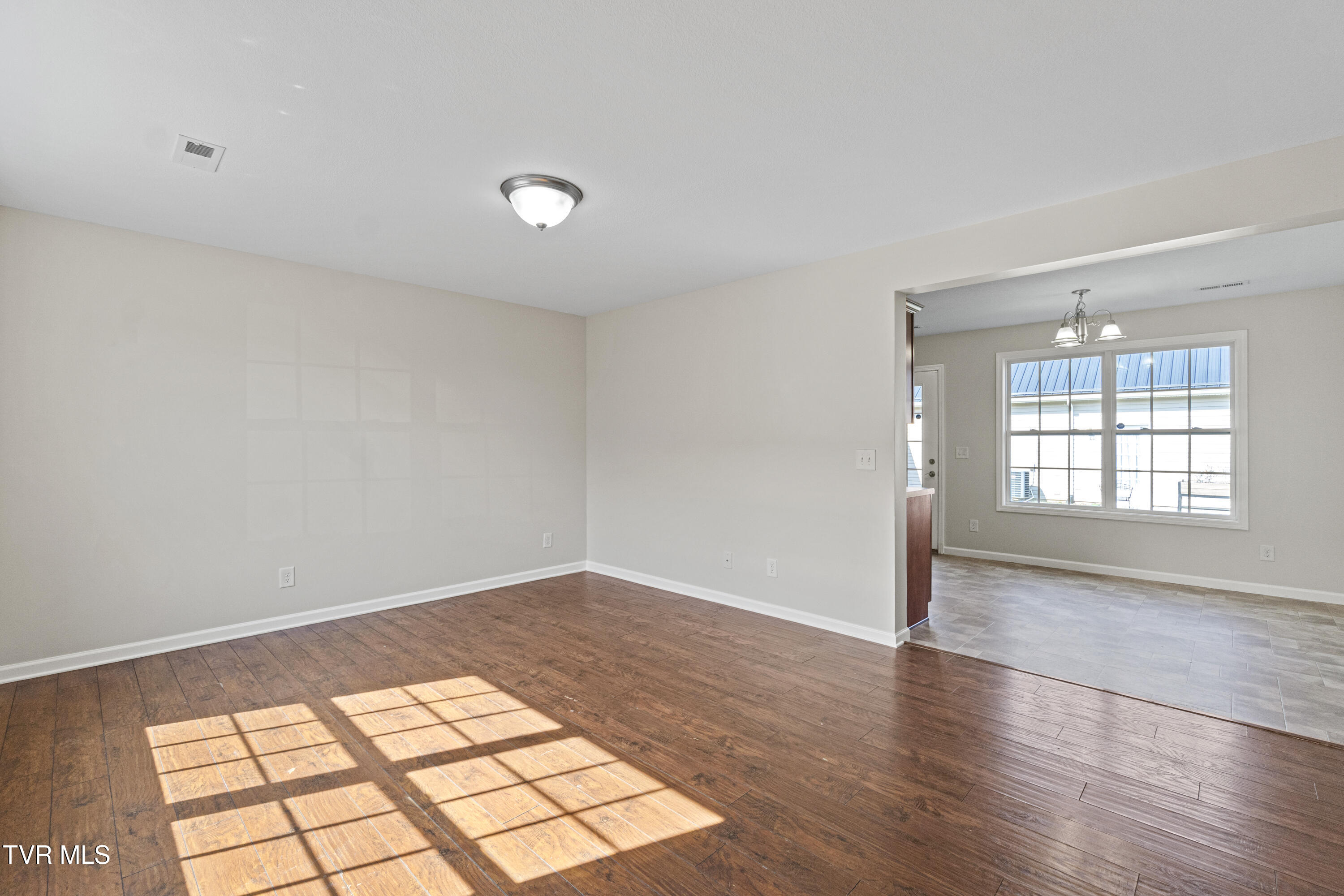 396 Jonesboro Road, Unit 28F1 Piney Flats, TN 37686 - Photo 24 of 35 DSC01733