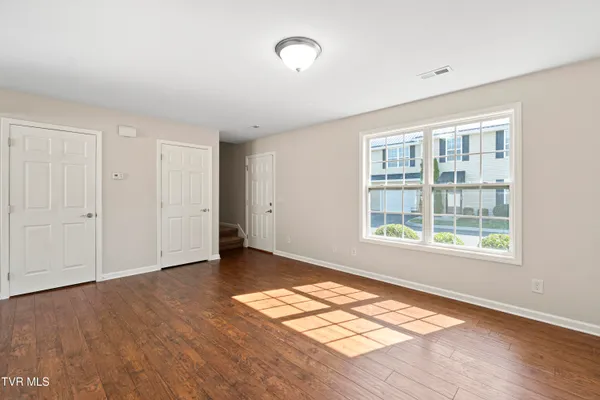 $239,900 | 396 Jonesboro Road, Unit 28F1, Piney Flats, TN 37686