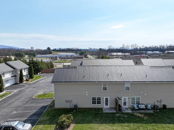 $239,900 | 396 Jonesboro Road, Unit 28F1, Piney Flats, TN 37686