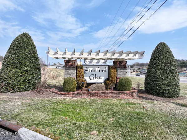 $239,900 | 396 Jonesboro Road, Unit 28F1, Piney Flats, TN 37686