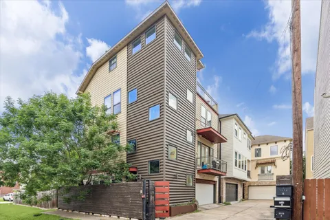 $415,000 | 1512 Thompson Street, Unit 3, Houston, TX 77007
