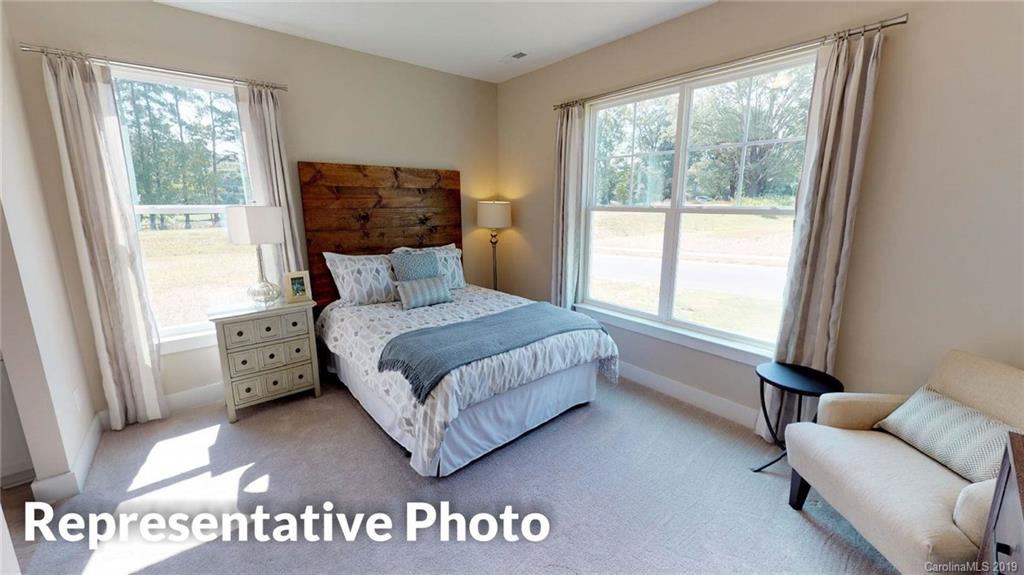 5099 Devonshire Road Denver, NC 28037 - Photo 6 of 36 Gallery Image 6