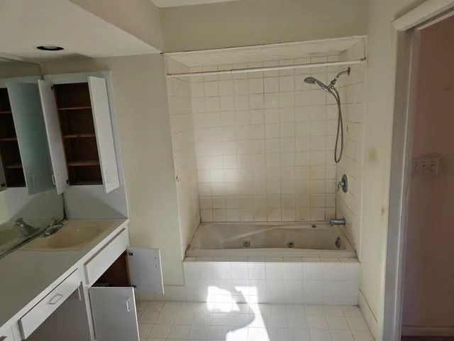 $399,000 | 81 Holly Glen Lane, South Dennis, NJ 08210