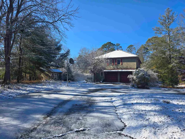 $399,000 | 81 Holly Glen Lane, South Dennis, NJ 08210